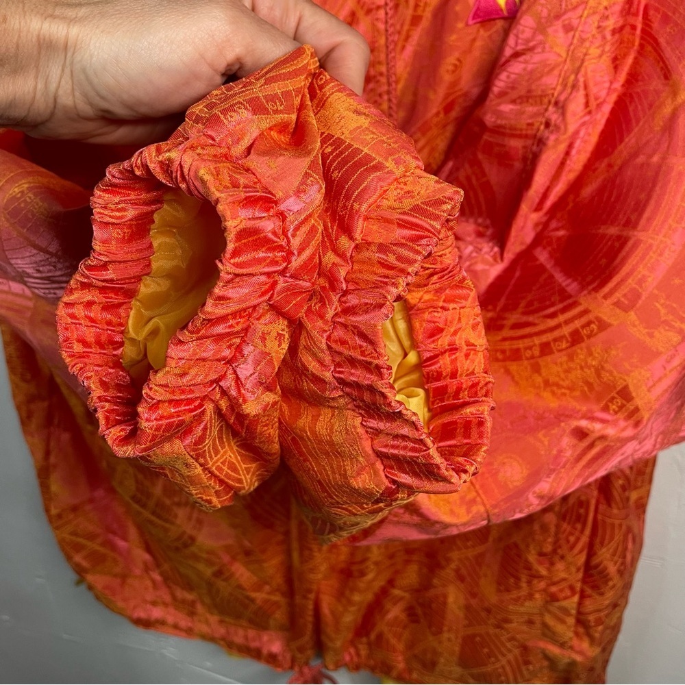 Le Coq Sportif Rare Celestial Compass Print Vibrant Orange and Pink Windbreaker - Picture 12 of 13